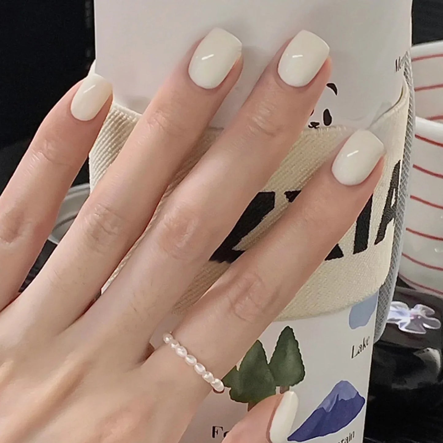 Almond Mid-length Black Fake Nail Solid Color Press on Nails Simple Full Cover Artificial Nail For Girls Nail Extension 24Pcs