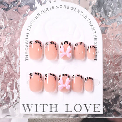 24Pcs Gold Ripple Brown Flowers False Nails with Rhinestones Pearl Design Wearable Almond False Nails Full Cover Press on Nails