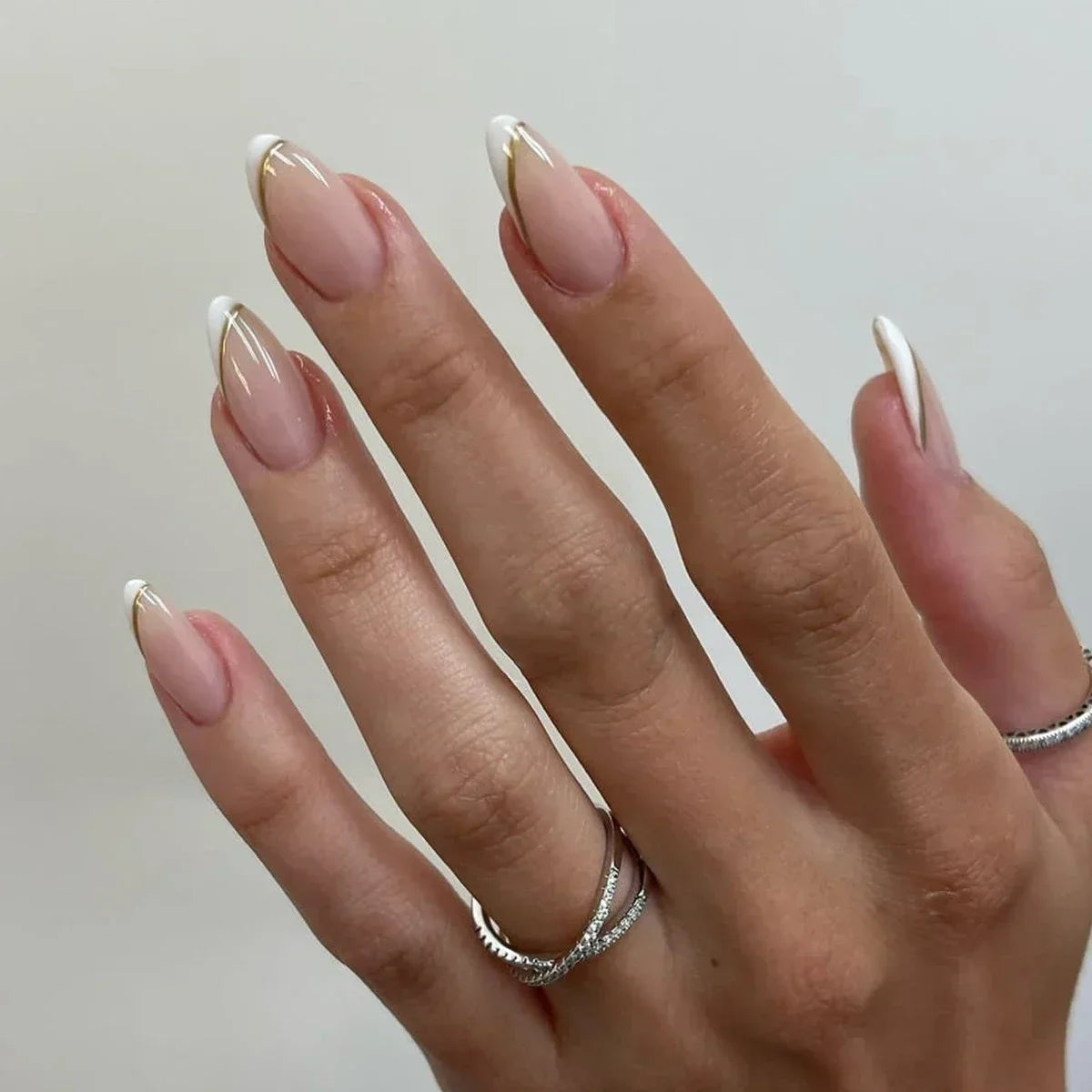 Silver Glitter Powder White Simple Red Lips Gold Almond Fake Nails Art False Nails Charms Tip Punk Press on Nails Manicure Tools
