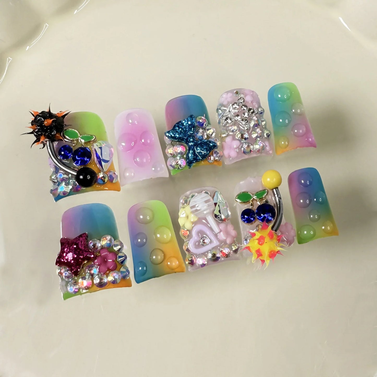 10pcs Pink Duckbill Handmade Press on Nails Art Simple White French Short Fake Nail Wearable Rhinestones Design False Nails Tips