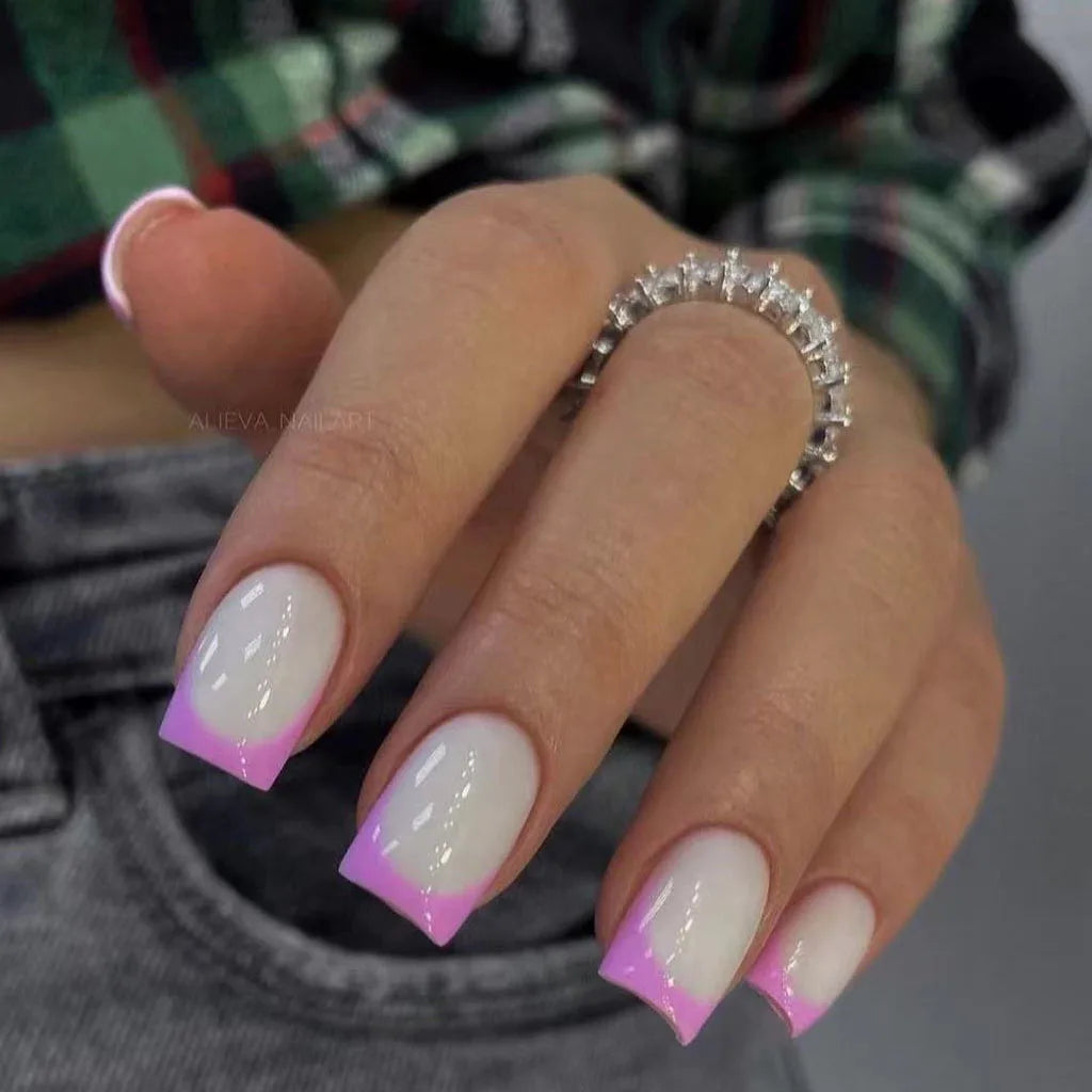 Simple Pink French Wearable Fashion Short Square Fake Nails Detachable Full Cover Finished False Nails Press on Nails with Glue