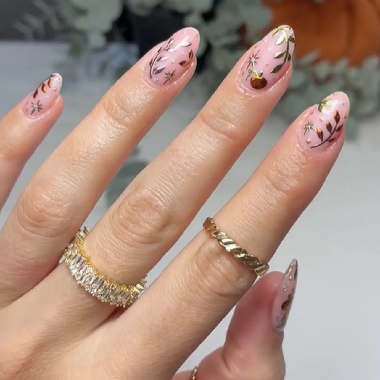 24pcs Cute Colorful False Nail Tips for Girl Rainbow Cloud Star Printed Almond Fake Nails Full Cover Reusable Adhesive Fake Nail