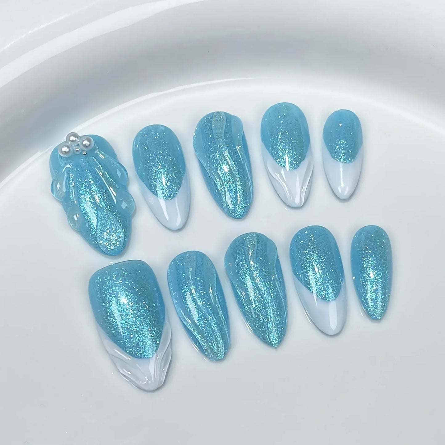 10pcs White Flowers Decor Fake Nails French Pearl Almond Fake Nail Patch Wearable Full Cover Handmade Bride Press on Nail Tips
