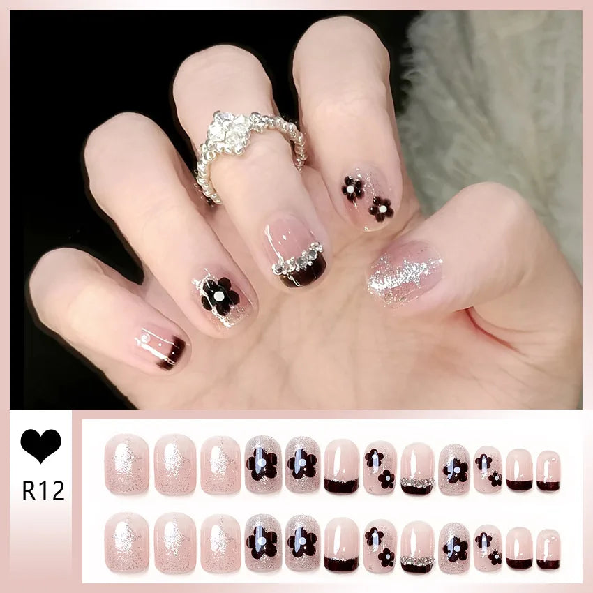 24pcs Bowknots Love Heart Pattern Press On Nails Cute Fresh Short Round French Style False Nails Korean Sweet Wearable Fake Nail