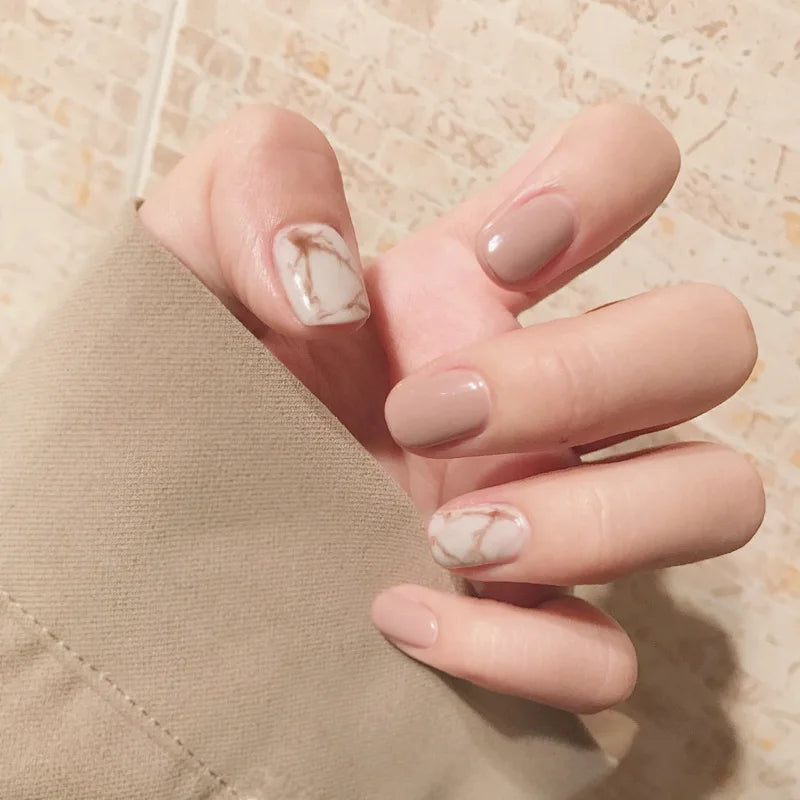 Glossy Press on Nails Set Short Oval Shiny Gradient French Nail Art Design Reusable Full Cover Fake Nails with Glue for Girls