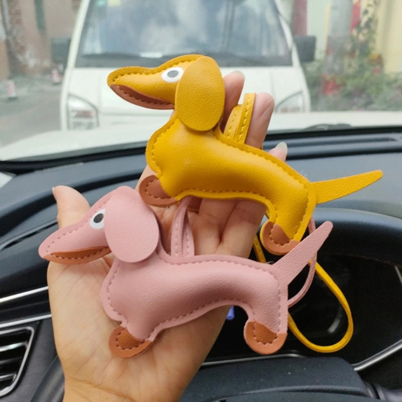 Mini Dachshund Dog Keychain  PU Leather Animals Keyring Hanging Ornament Backpack Handbag Charm Gift for Men Women