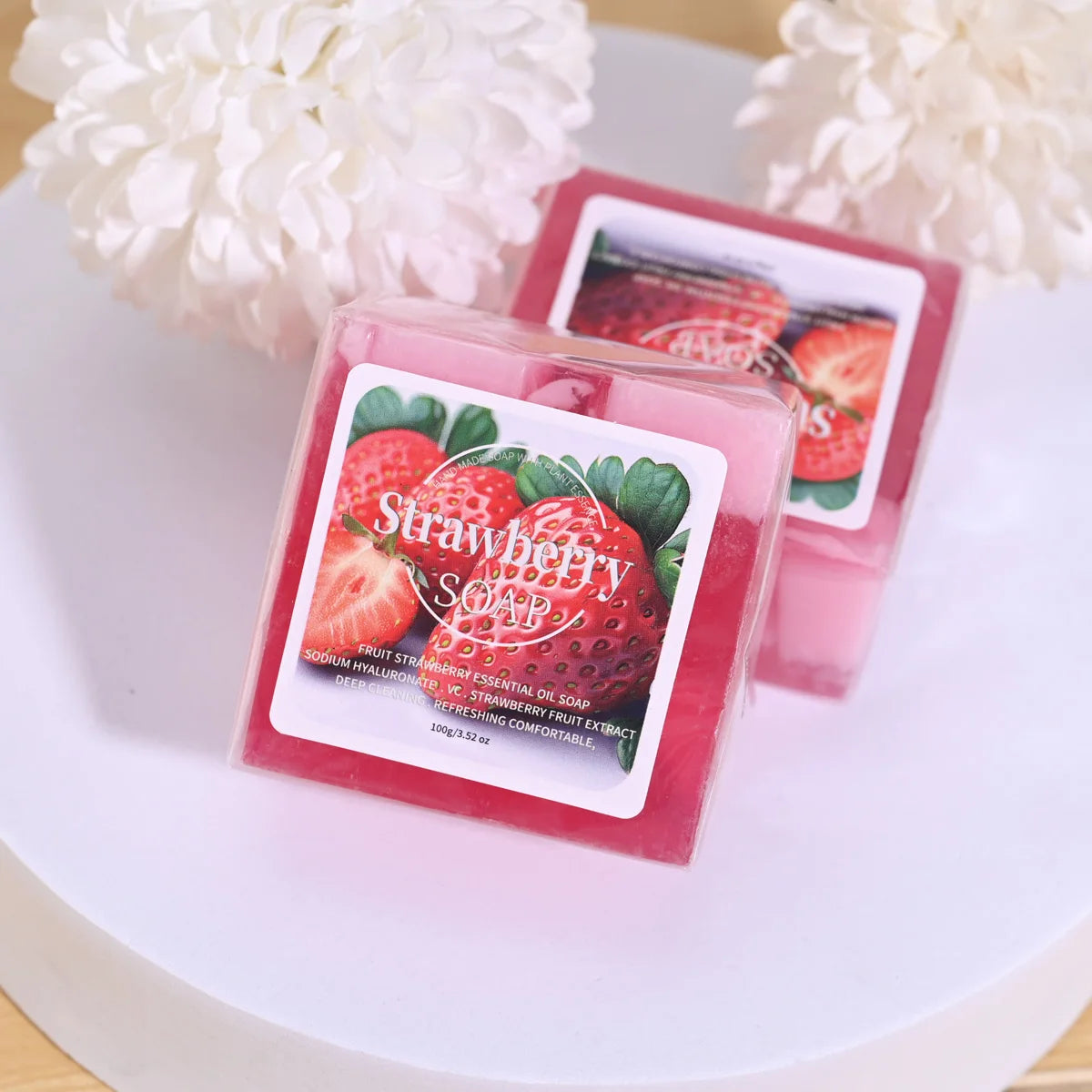 B+Fruit Strawberry Soap Plant Essential Oil Soap Deep Cleansing Handmade Soap for Cleansing and Bathing Portable Soap for Travel