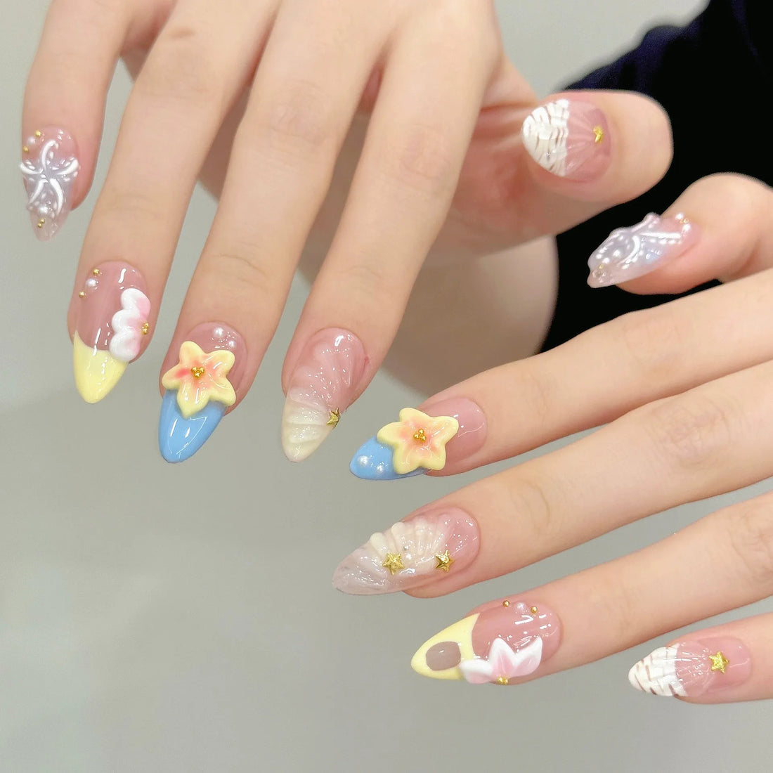 10pcs Handmade Press On Nails Almond False Nails 3D Starfish Flower Decor Glitter French Fake Nails Fashion Flash Y2K Nail Art