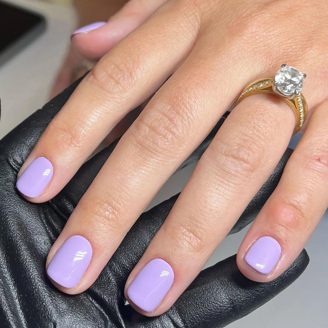 24Pcs Solid Color Press on Nails Short Square Round Fake Nail Glossy Dark Nail Art Wearable Detachable Autumn Winter False Nails