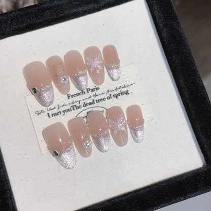 10Pcs Short Handmade Press on Nails Full Cover Rhinestone Fake Nails Gentle Design Artificial Wearable Manicure Nail Tips Autumn