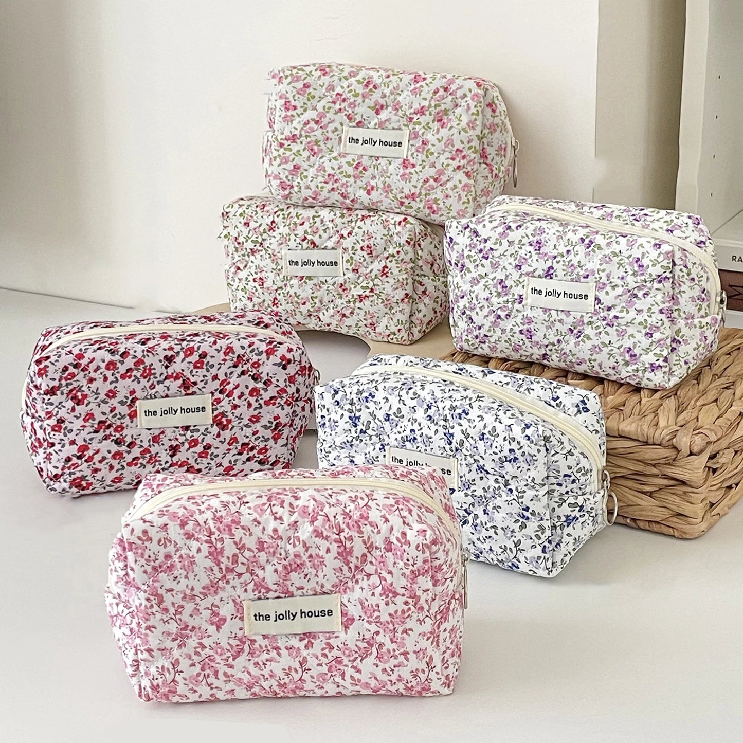 Fashion Flower Quilted Makeup Storage Bag Portable Travel Organizer Cosmetic Toiletry Pouch Cute Make Up Handbag Floral Bags