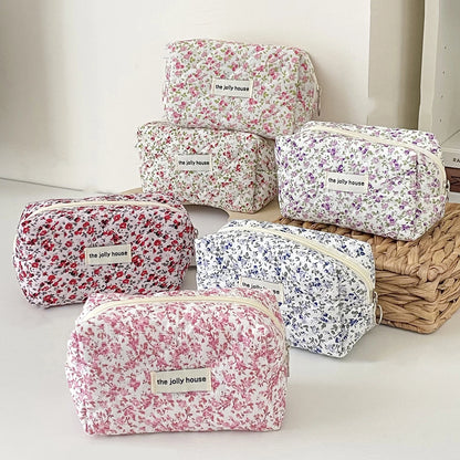 Fashion Flower Quilted Makeup Storage Bag Portable Travel Organizer Cosmetic Toiletry Pouch Cute Make Up Handbag Floral Bags