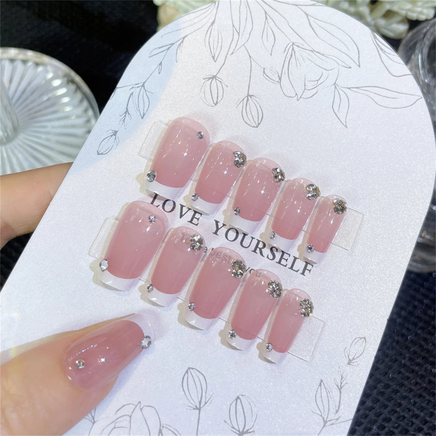 Blush Pink False Nails Bowknot Diamond Pearl 3D Design Press on Nail Tips with Harmless Smooth Edge Nails Woman DIY Fake Nails