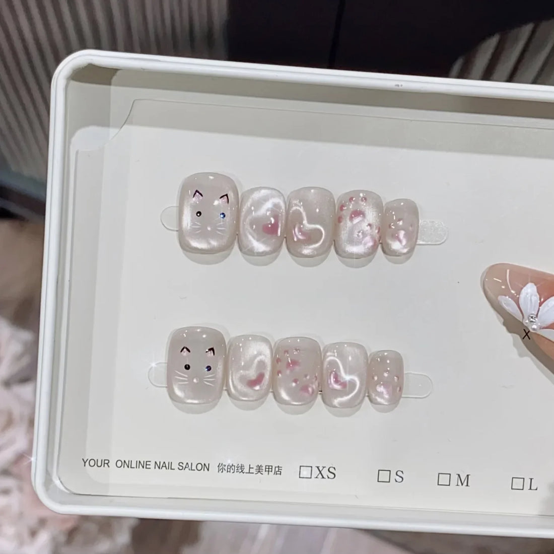 10pcs Handmade Wearable Nails Short Ballet Shape Fashion Light Pink Cat Eye Cute Kitten Claw with Heart False Nails for Party