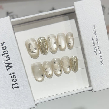 10Pcs Short Handmade Press on Nails Full Cover Rhinestone Fake Nails Gentle Design Artificial Wearable Manicure Nail Tips Autumn