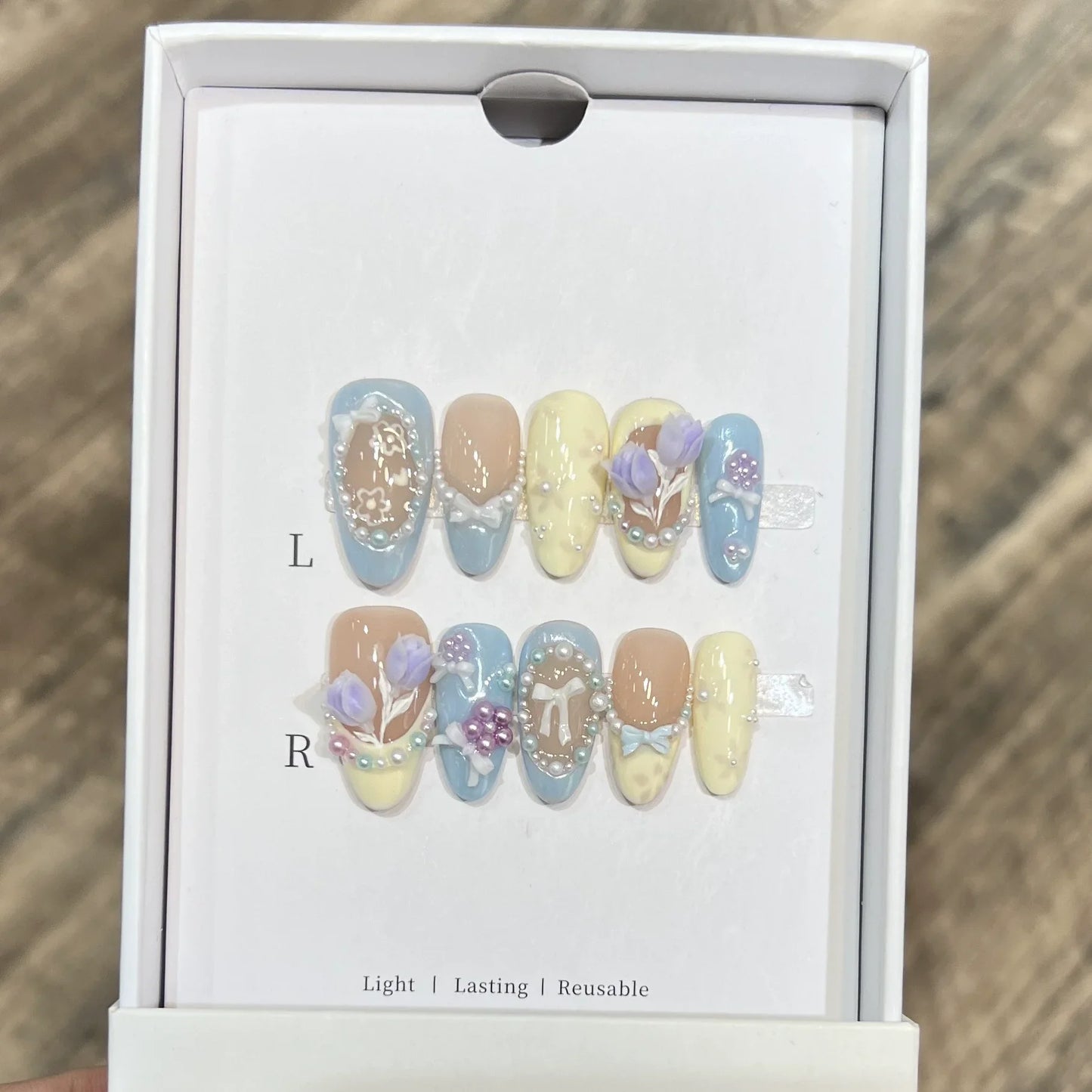 10pcs French Almond Press on Nails Flower False Nails Wearable Stick-on Nails Fake Nail Uñas Postizas Mujer Накладные Ногти 네일팁