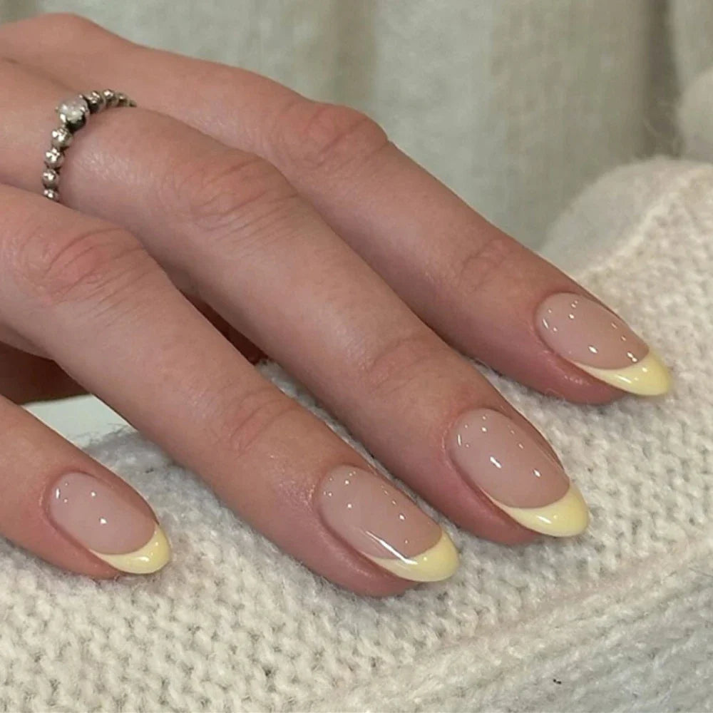 Yellow French Fashion Wearable Nail Art Summer Simple Short Almond Fake Nails Detachable Finished False Nails Press on Nails