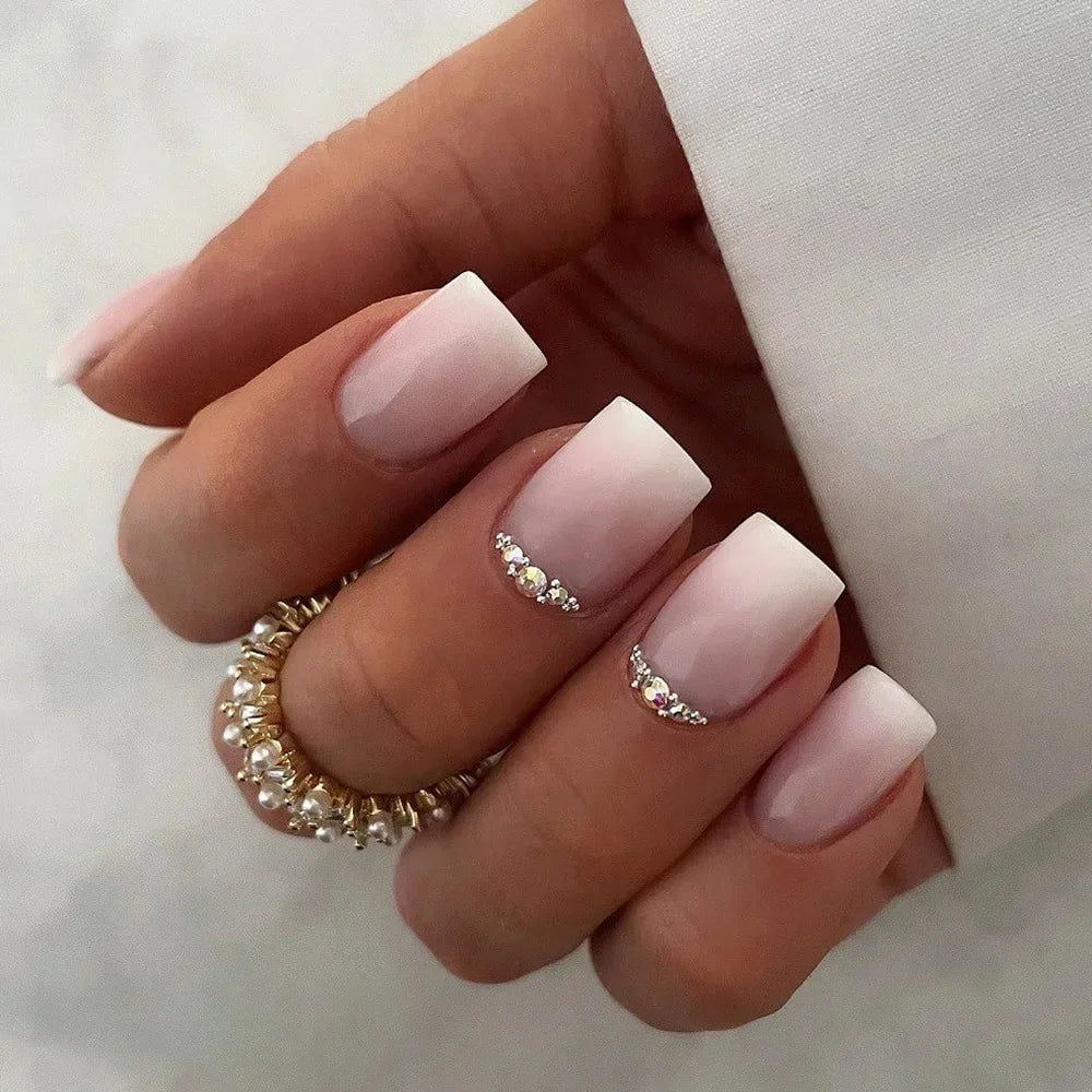 24PCS Shiny Pearl Wearable False Nails Short Square Fake Nail Simple Press on Nails Detachable Full Cover Nail Tips With Glue