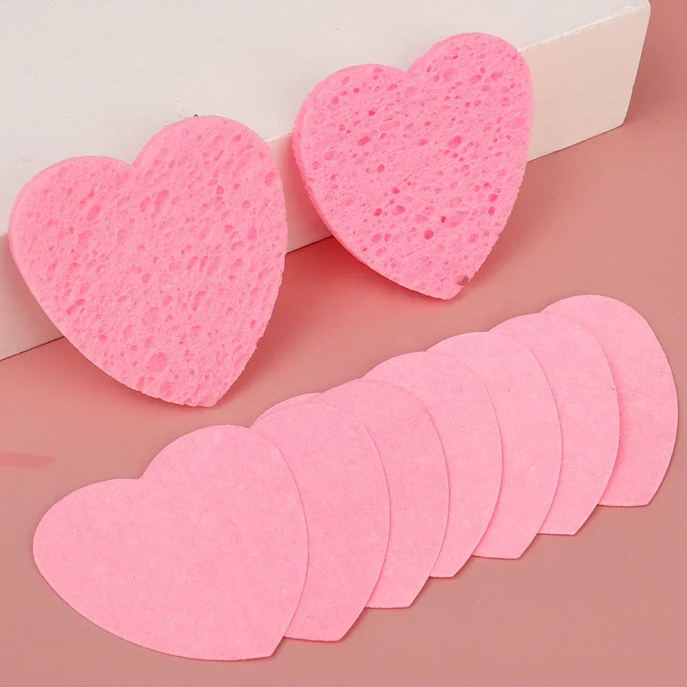 200Pcs Compress Face Wash Puff Reusable Heart Shape Sponges Face Cleansing Pads Strong Water Absorption Natural Wood Pulp Cotton