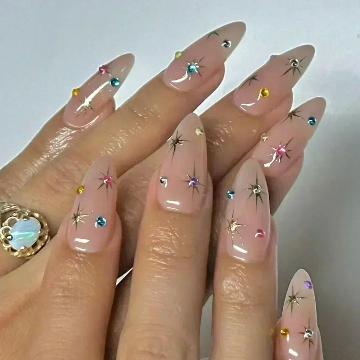 24Pcs Stiletto Press on Nails Glitter Almond False Nails French Tip Fake Nails with Glue Detachable Full Cover Acrylic Nail Tips