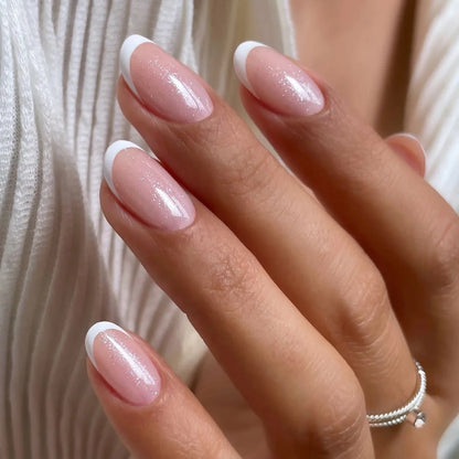 White French Classic Short Rround Nail Art Wearable Fashion Fake Nails Detachable Finished False Nails Press on Nails with Glue
