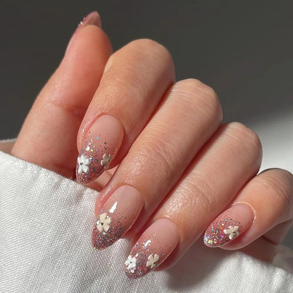 24Pcs Simple Green French False Nails Short Almond Fake Nails with Wave Line Design Wearable Round Head Press on Nail Tips
