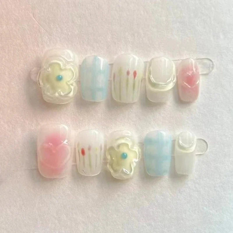 10Pcs Cute Short Round Handmade Fake Nail Glitter Colorful 3D Sweet Cool Art Finished Nail for Girl Wearable Full Cover Press On