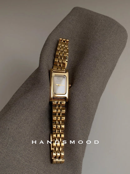 Retro High-End Luxury Gold Watch for Women: Versatile Quartz Timepiece, Vintage-Style Stainless Steel Gift for Women