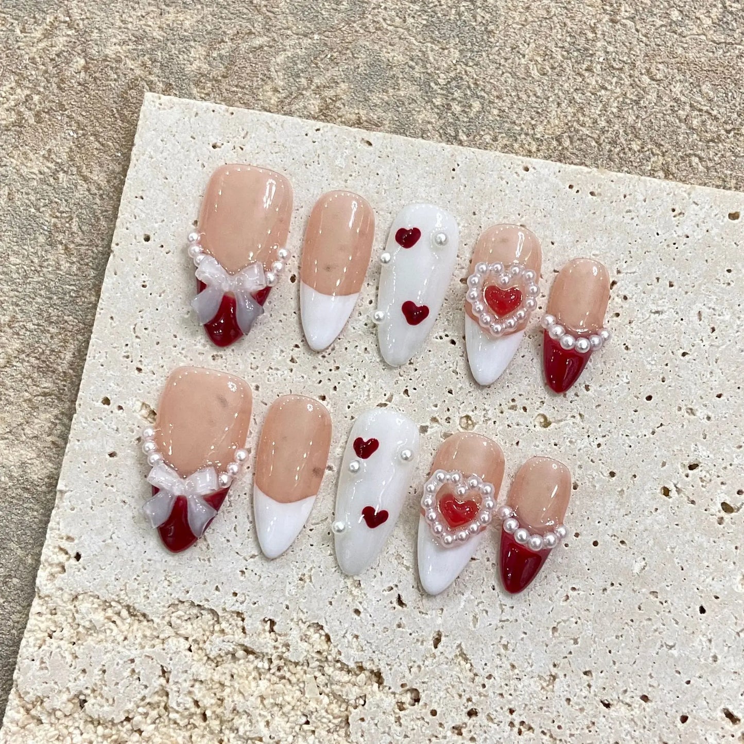 10pcs White Flowers Decor Fake Nails French Pearl Almond Fake Nail Patch Wearable Full Cover Handmade Bride Press on Nail Tips