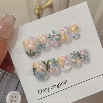 10Pcs Short Handmade Press On Nails Full Cover Flower Design Summer Colorful Rhinestone False Nails Wearable Manicure Nail Tips
