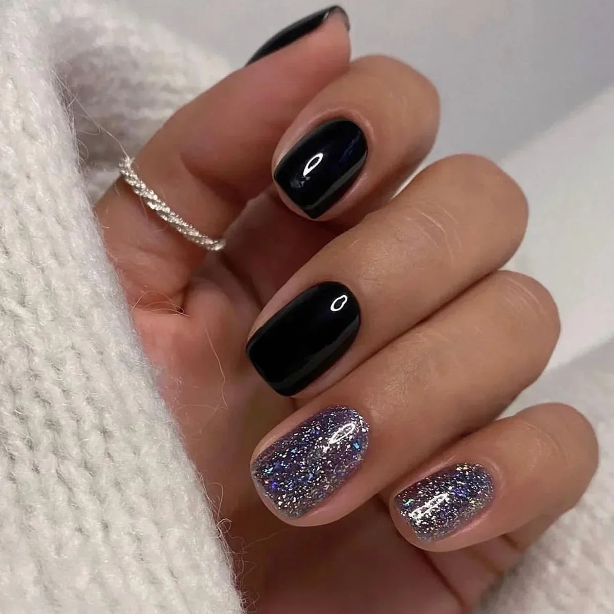24Pcs Short Solid Color Wine Red Fake Nail Tips with Glue Glitter Square/round Head False Nails Wearable Ballet Press on Nails