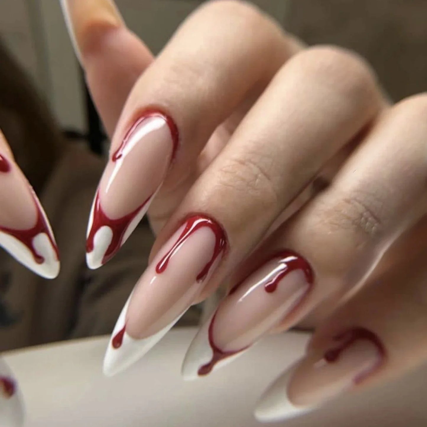 24pcs y2k Long Pointed False Nails Cool Girl Style Silver Flame Pattern Press on Nails Detchable Full Cover Fake Nail Patches