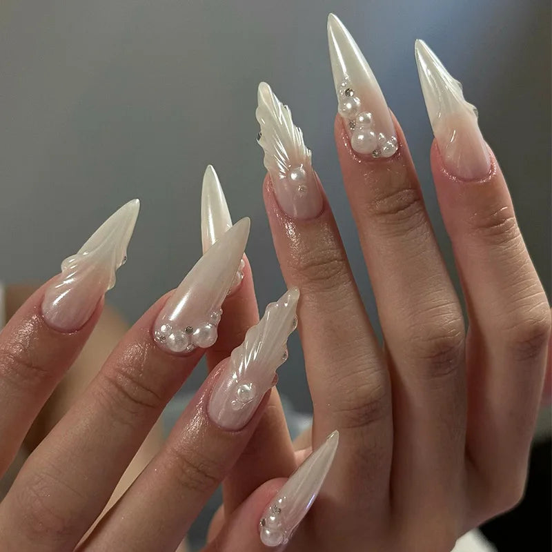 24pcs Long Almond False Nails Press on Fashion Seashell Pearl Nails Art Datachable Shiny Powder Design Stiletto Fake Nail Tips