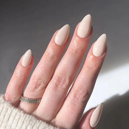24Pcs Simple Green French False Nails Short Almond Fake Nails with Wave Line Design Wearable Round Head Press on Nail Tips