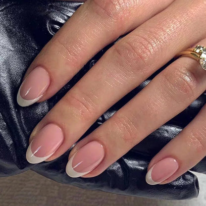 White French Classic Short Rround Nail Art Wearable Fashion Fake Nails Detachable Finished False Nails Press on Nails with Glue