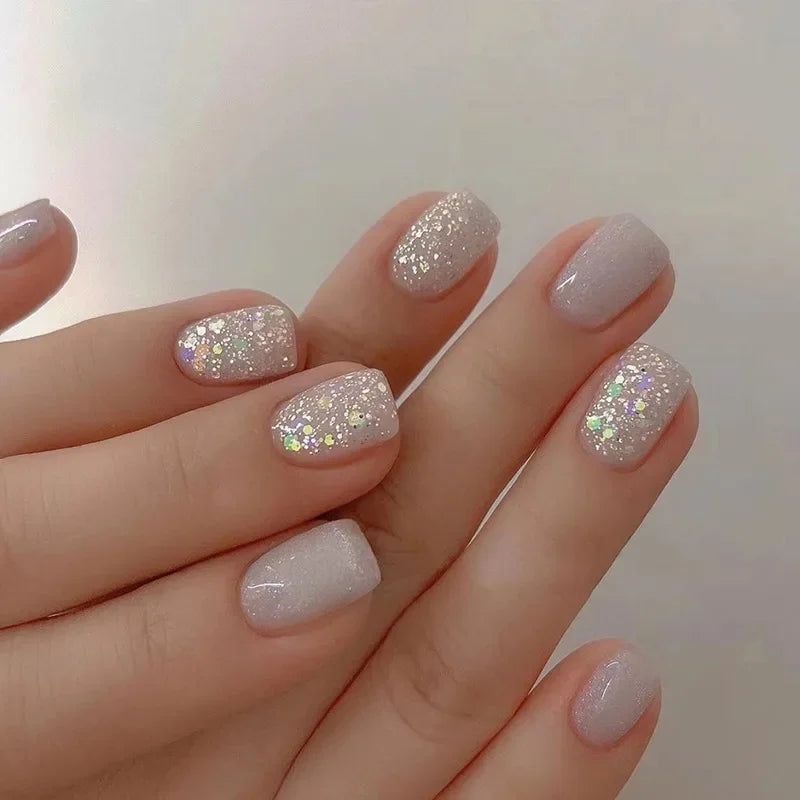 24Pcs Shiny Pearl Wearable False Nails Short Square Fake Nail Simple Summer Press on Nails Detachable Full Cover Nail Tips