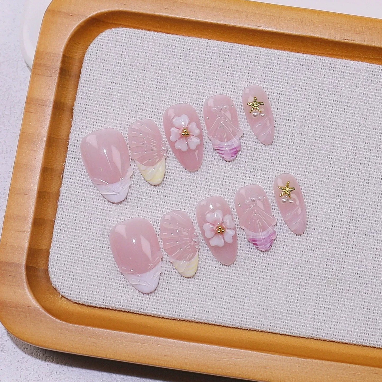 10pcs French Almond Press on Nails Flower False Nails Wearable Stick-on Nails Fake Nail Uñas Postizas Mujer Накладные Ногти 네일팁