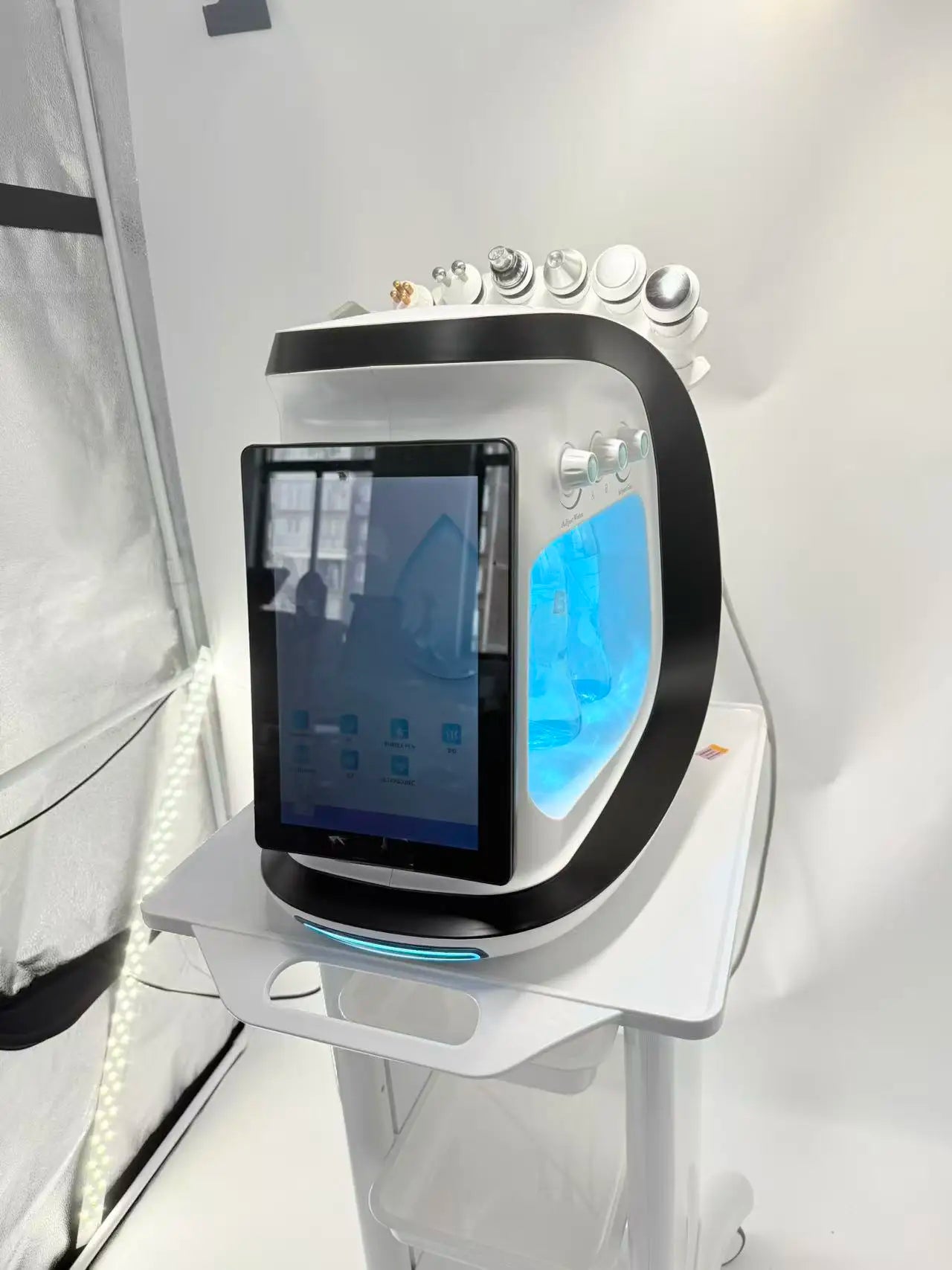 Intelligent Ice Blue Skin Management System – Hydro Facial Device For Wrinkle Reduction And Skin Care
