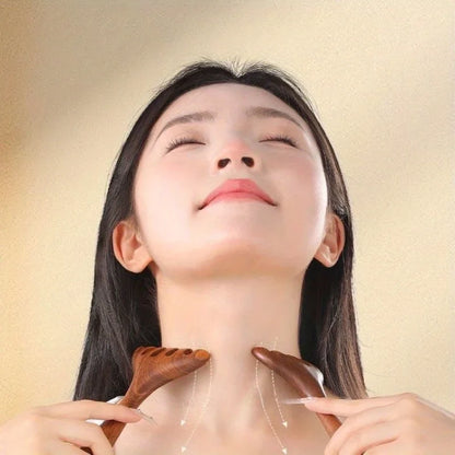 2pcs Deer Horn Massage Combs - Scalp & Neck Massager with Ergonomic Handle,  Relaxation, Natural Wood Look