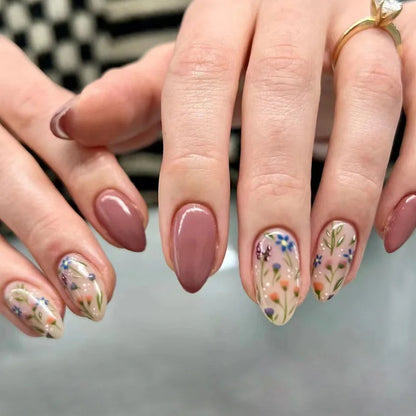 24Pcs Simple Green French False Nails Short Almond Fake Nails with Wave Line Design Wearable Round Head Press on Nail Tips
