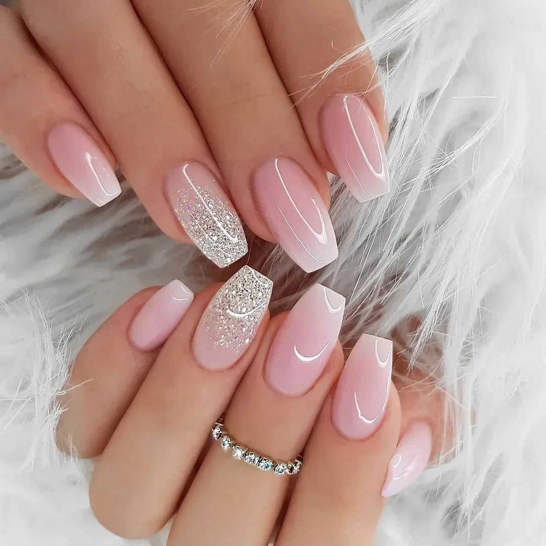 Glossy Press on Nails Set Short Oval Shiny Gradient French Nail Art Design Reusable Full Cover Fake Nails with Glue for Girls