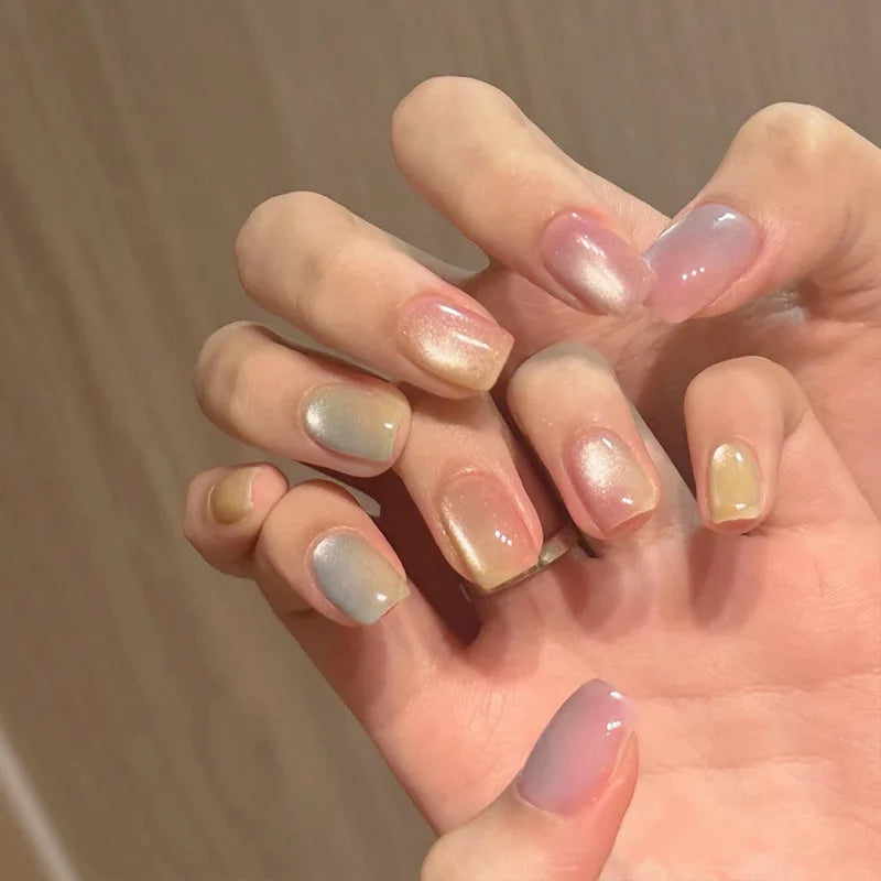 30Pcs Rainbow Color Glow Cat Eye Press on False Nails with Glue Glitter Short Square Nails Sweet Cool Gradient Summer Fake Nails