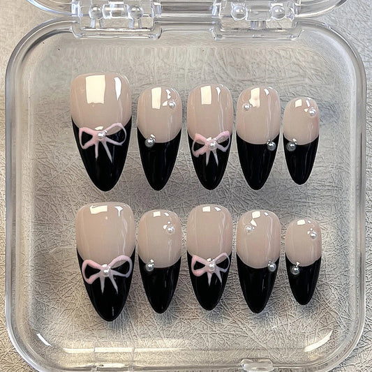 10pcs Black French False Nails Bowknots Designed Handmade Press On Nail Glossy Short Almond Wearable Fake Nail Patches Salon Art