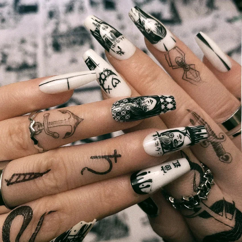 24Pcs Horror Comic Tomie Press on Nails Almond Glossy Black Japanese Anime Nails Reusable Halloween False Nail Tips for Girls