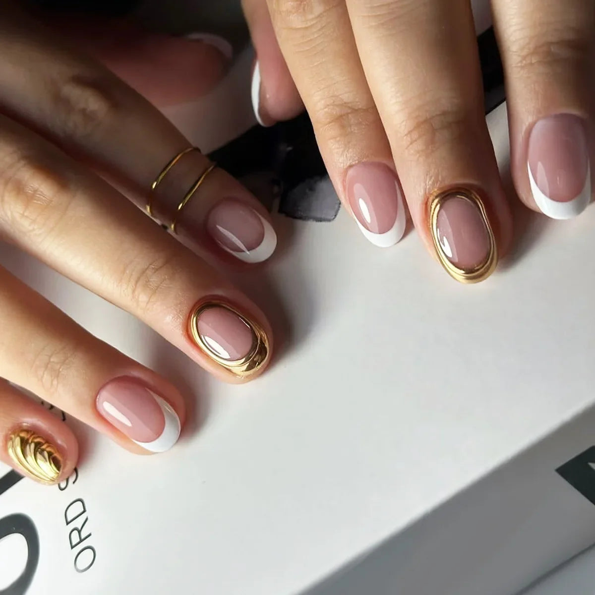 24Pcs Cyber Punk Style Almond False Nails Press on Pink Blush Full Cover Fake Nails 3D Ombre Wearable Acrylic Nail Manicure Tips