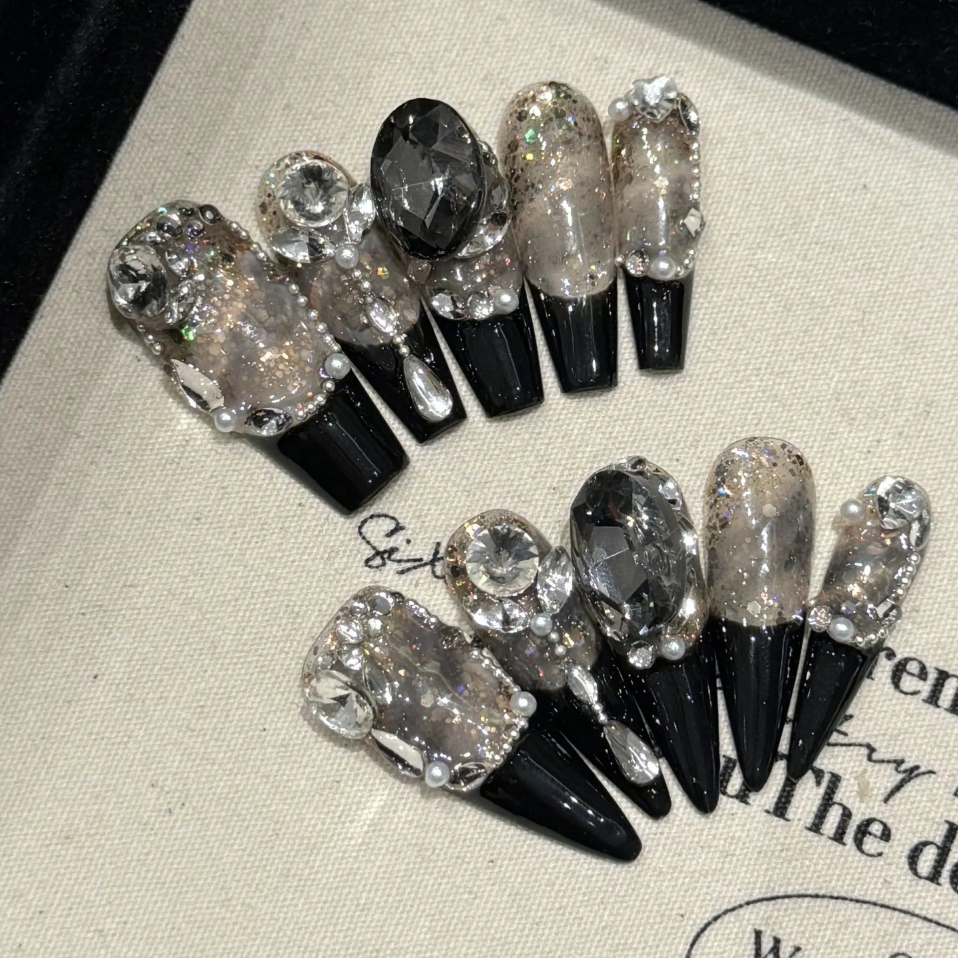 10pcs Black French Style Press On Nails Handmade Full Flash Rhinestone Decor False Nails Light Luxury Fake Nail For Hot Girls