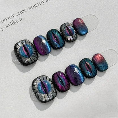 10Pcs Cat Eye False Nails Short Square Handmade Fake Nails Irregular Metal Press on Nails Silver Glitter Design Nail Sweet Cool