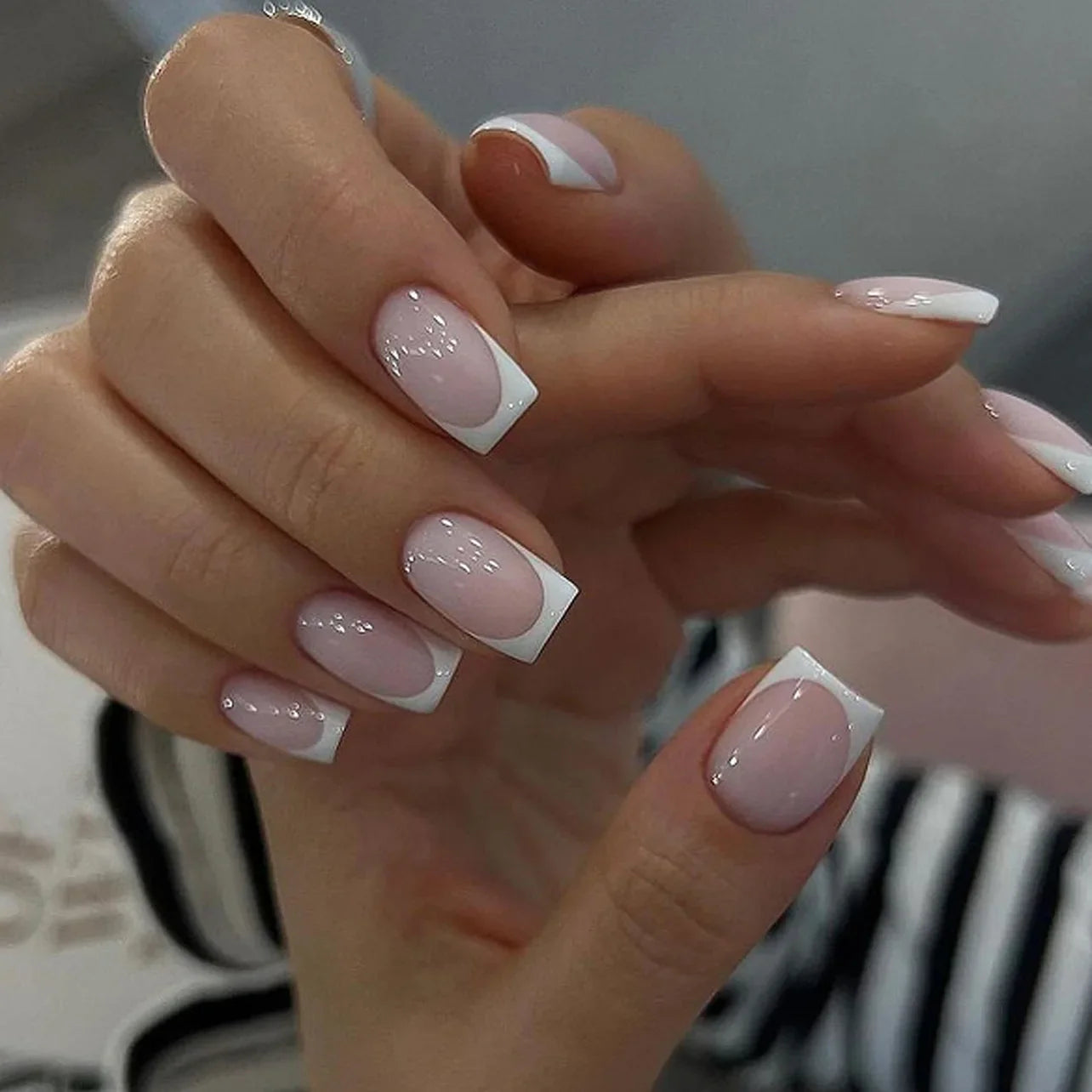 Yellow French Fashion Wearable Nail Art Summer Simple Short Almond Fake Nails Detachable Finished False Nails Press on Nails