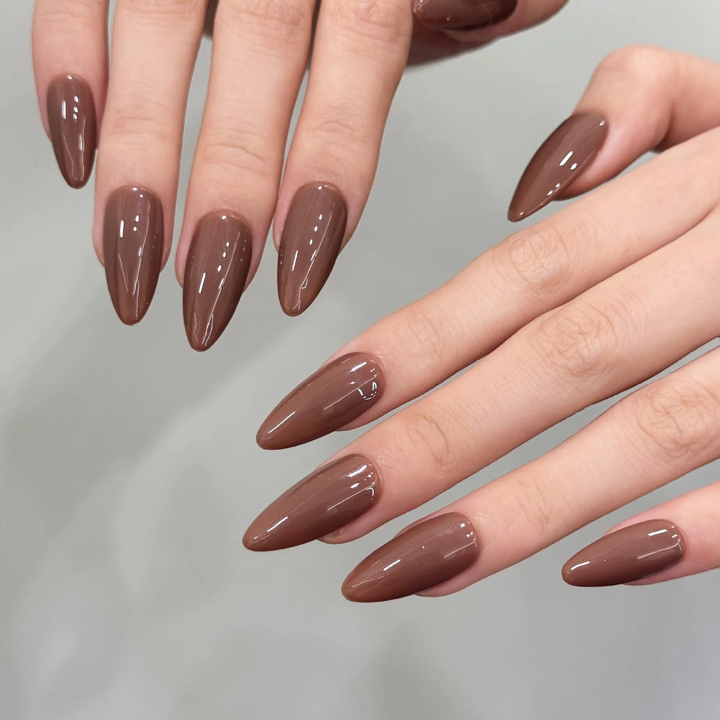 10pcs Handmade Press on Nails Simple Solid Color Almond Fake Nails Full Cover Wearable Lady Summer Brown False Toenails Set