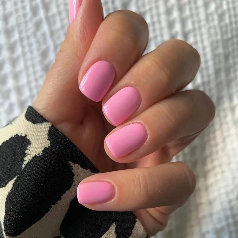 24Pcs Solid Color Press on Nails Short Square Round Fake Nail Glossy Dark Nail Art Wearable Detachable Autumn Winter False Nails